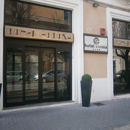 Hotel Corona Termoli Kültér fotó
