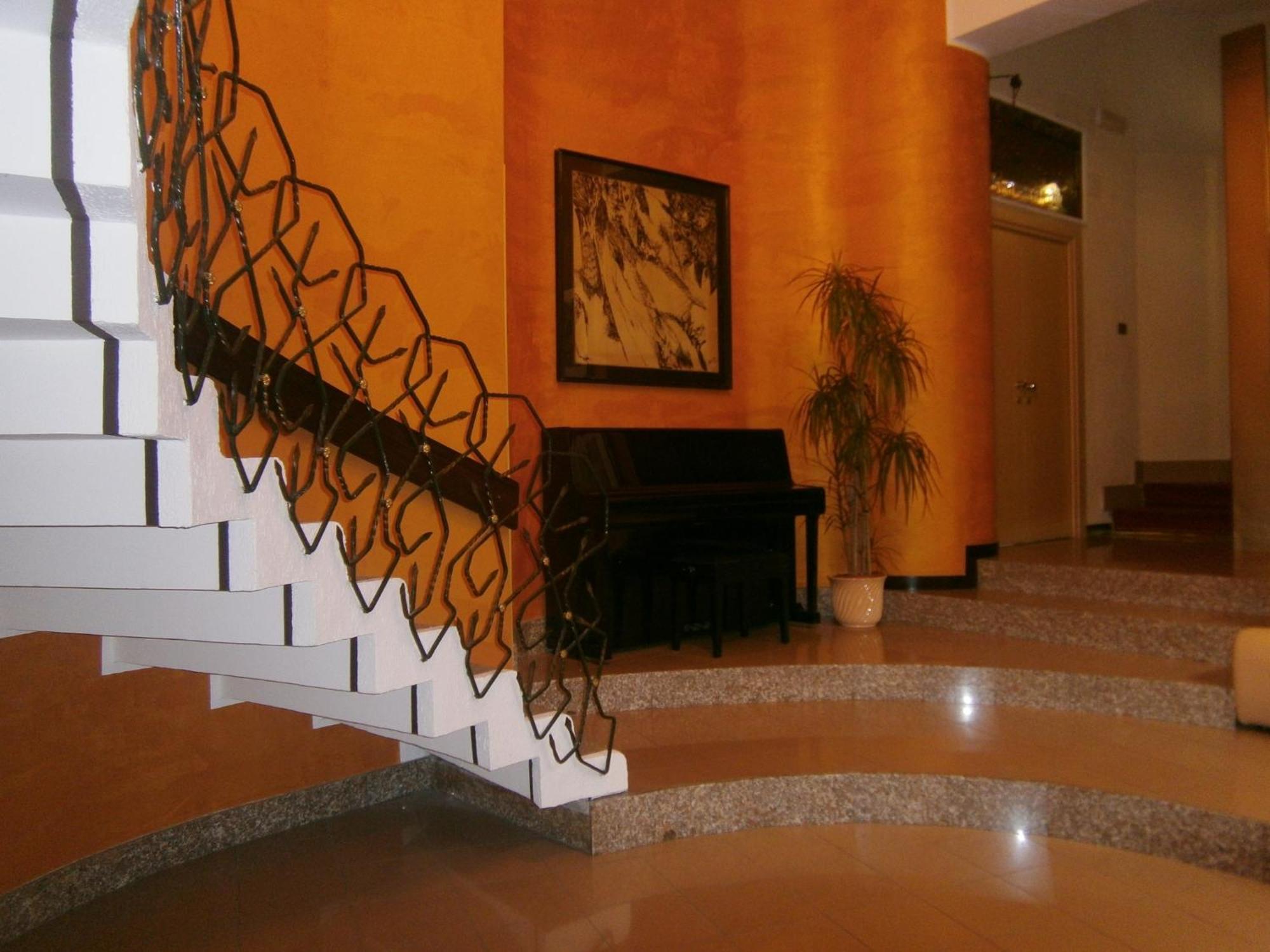 Hotel Corona Termoli Kültér fotó