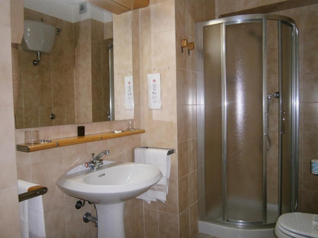 Hotel Corona Termoli Szoba fotó
