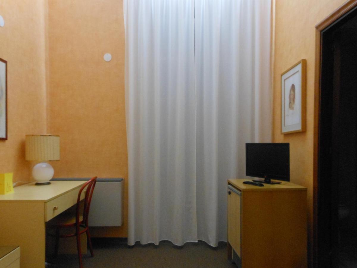 Hotel Corona Termoli Szoba fotó